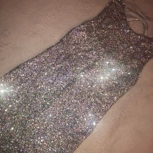 H&M’s Silver Sequin Dress